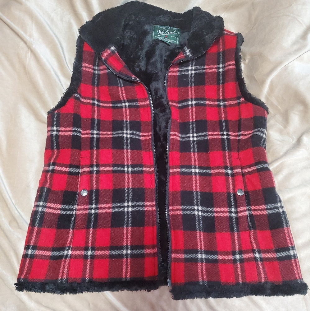 Woolrich plaid wool vest with faux fur lining